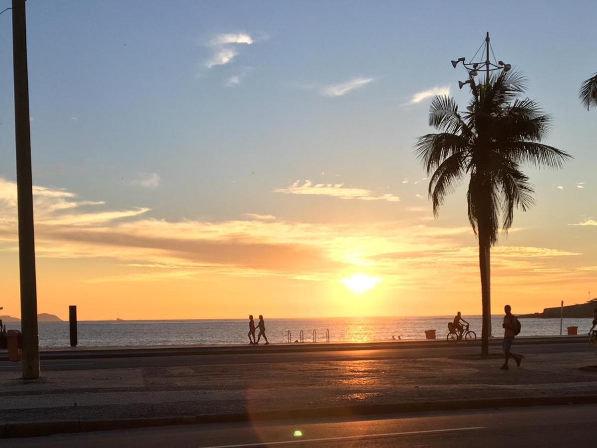 Apartamento No Melhor Ponto De Copacabana A 5 Minutos Da Praia Rio de Janeiro Buitenkant foto