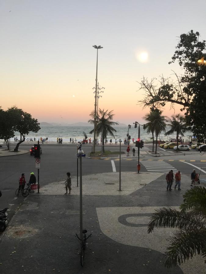 Apartamento No Melhor Ponto De Copacabana A 5 Minutos Da Praia Rio de Janeiro Buitenkant foto